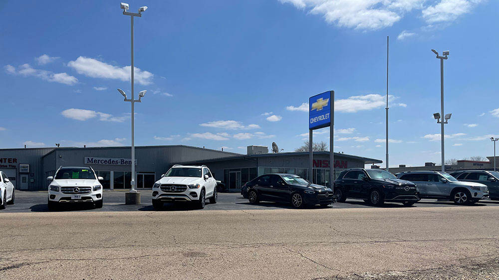 Hawk Chevrolet Peru building