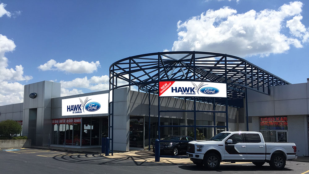 Hawk Ford St. Charles building